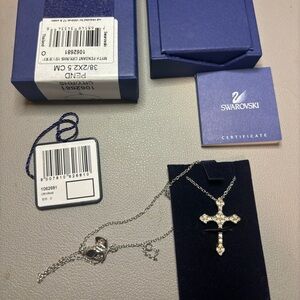 “Myth” Swarovski crystal pendant necklace